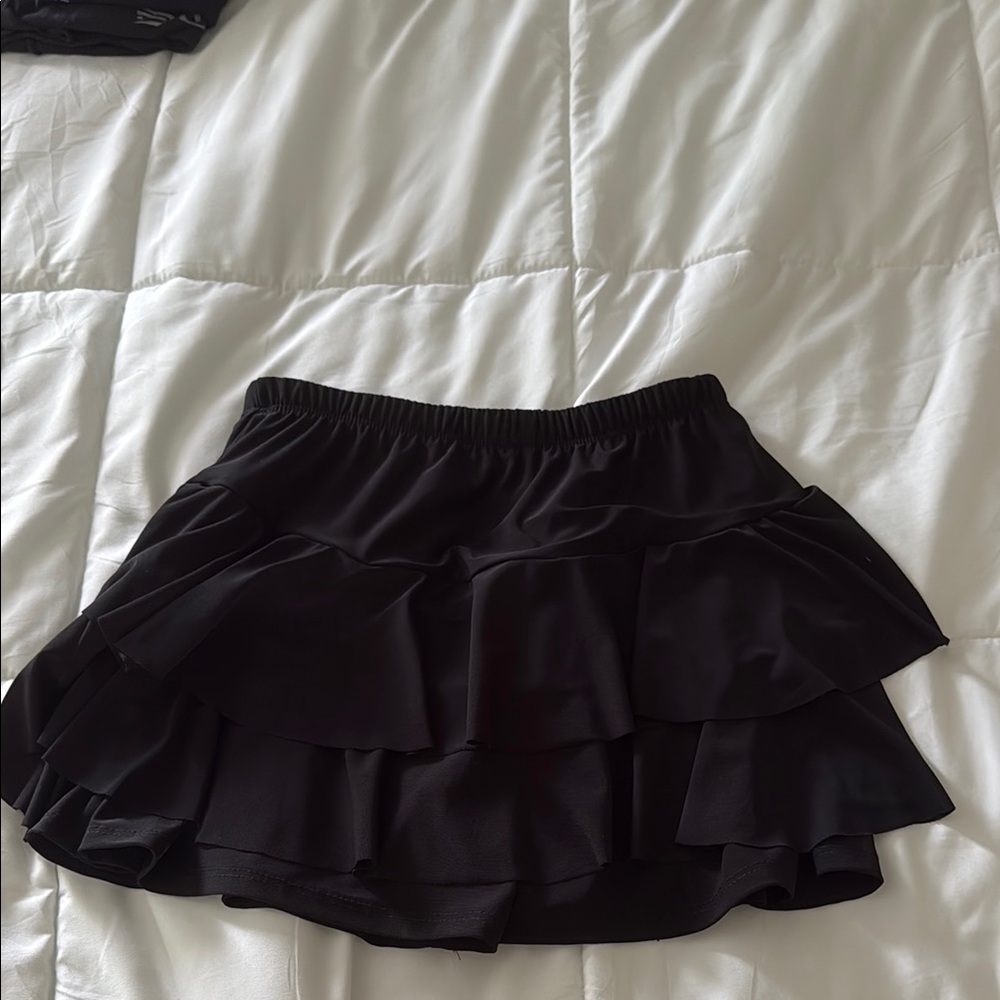 Black Ruffled Skort - Picture 2 of 3